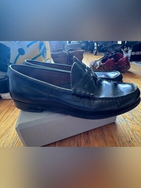 GH BASS WEEJUNS men’s